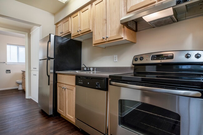 1 Bedroom View 576 Sq Ft - 601 Jackson Apartments