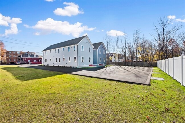 Building Photo - 69 Readville St