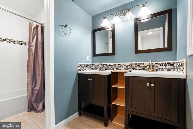 Building Photo - 18616 Pier Point Pl