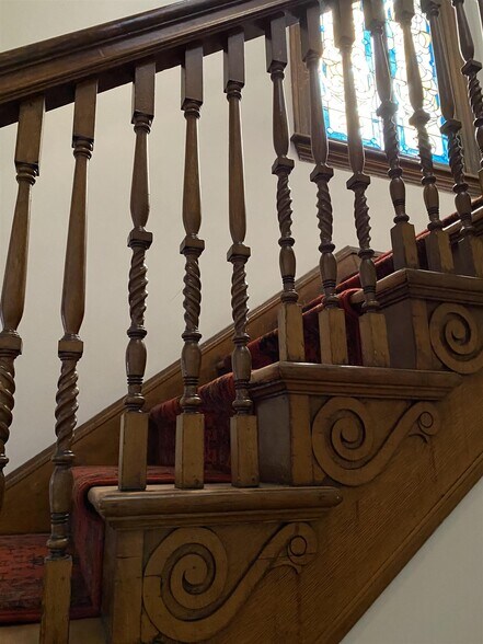 Building Photo - 20 Highland Ave