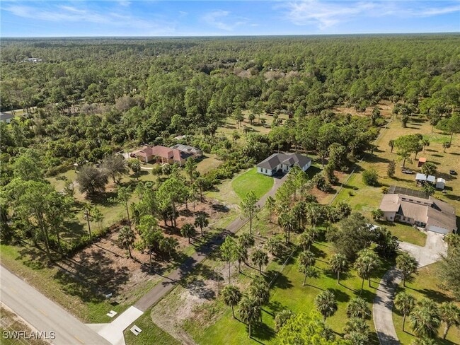 Building Photo - 1081 Desoto Blvd S