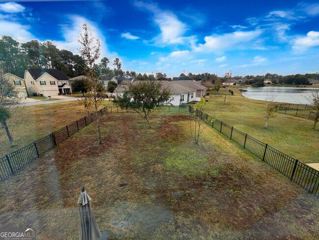 Building Photo - 215 Brooklet Cir