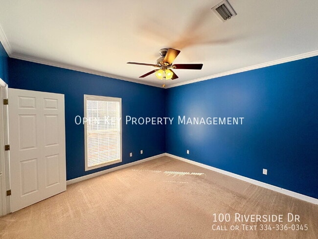 Building Photo - 100 Riverside Dr