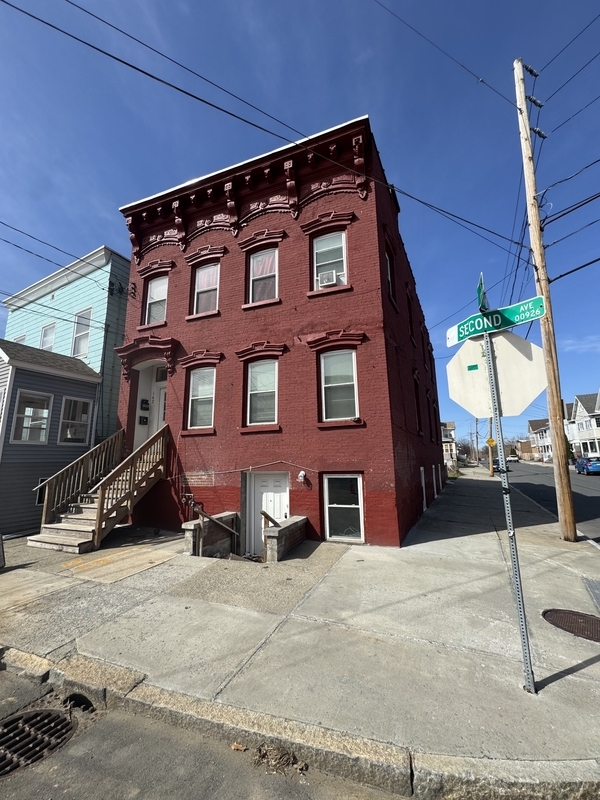 Primary Photo - 167 Second Avenue - 1