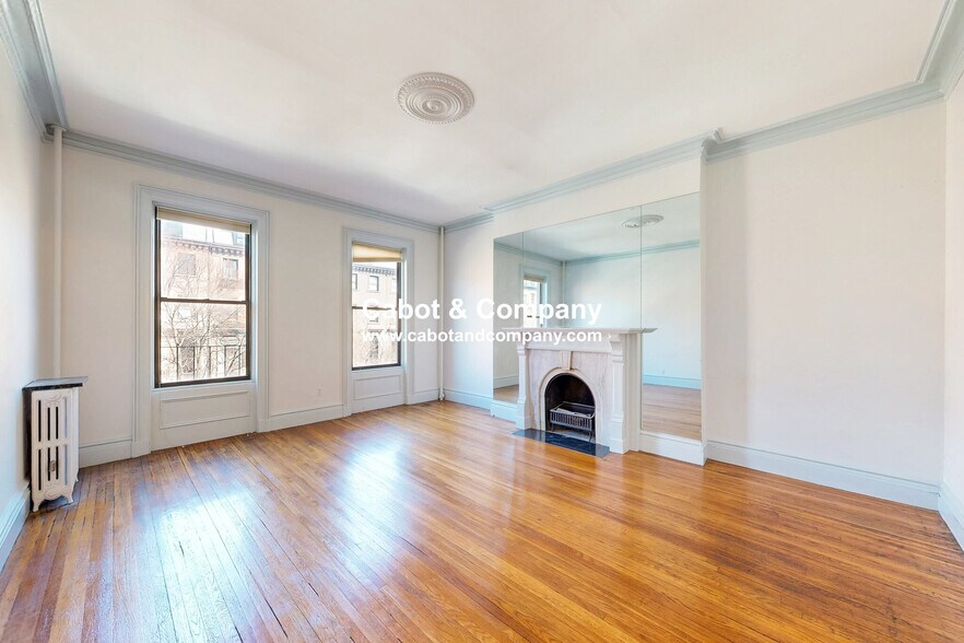 Building Photo - 231 Beacon St