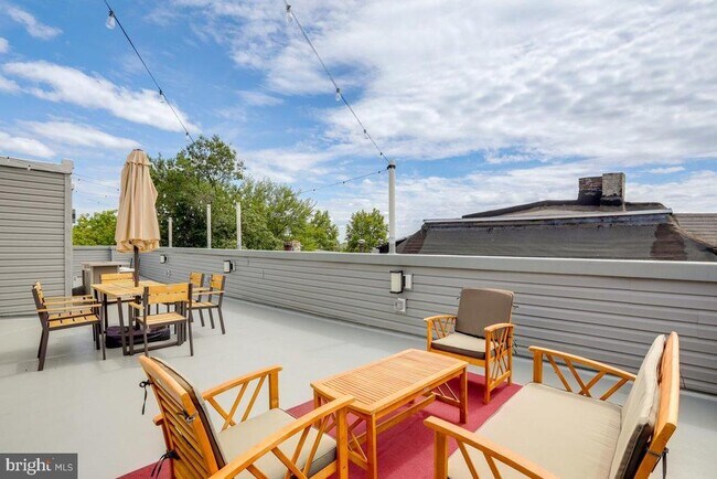 Building Photo - 2251 N 33rd St