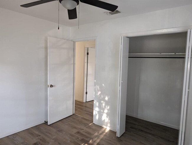 Building Photo - 4710 Pita Dr