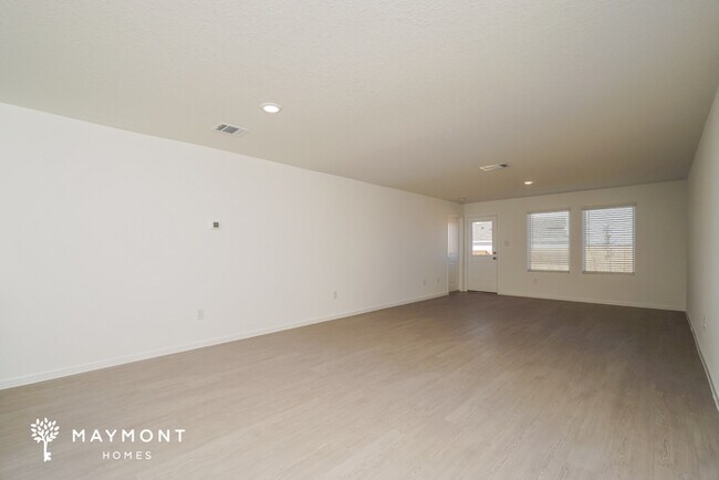 Building Photo - Modern 4-Bedroom in in the Landon Ridge Community