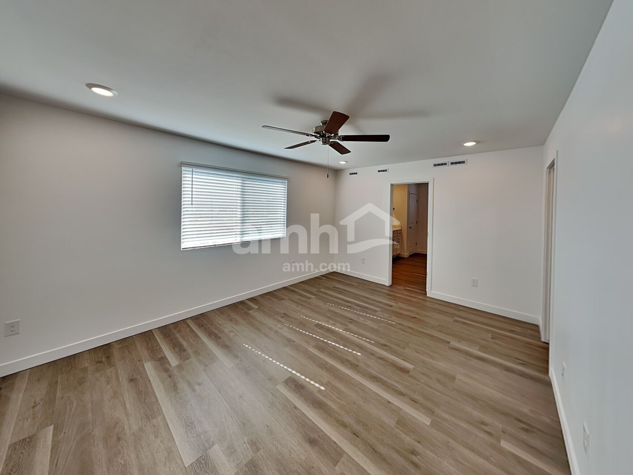 Building Photo - 6467 E Paseo Alga