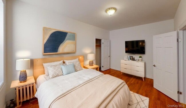 Building Photo - 108-25 72nd Ave