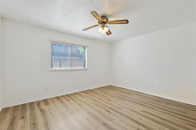 Building Photo - 5137 Shoregate Dr