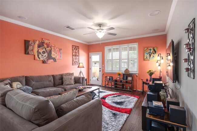 Building Photo - 133 Camden Cove