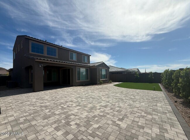 Building Photo - 13769 W Forest Pleasant Pl
