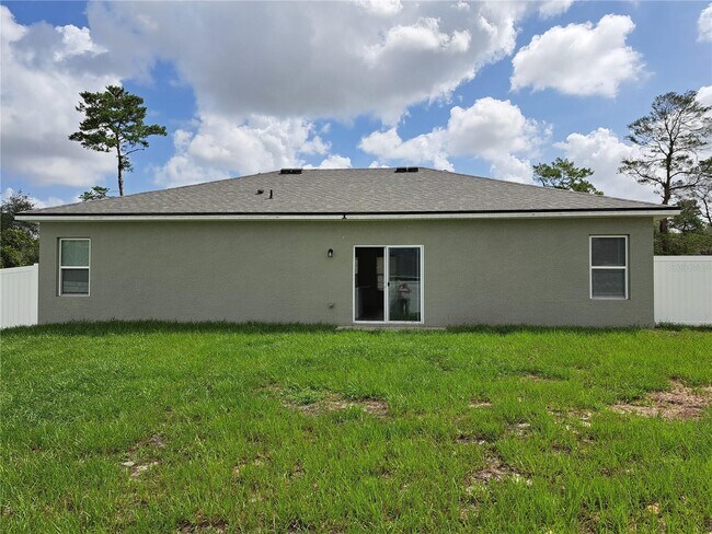 Building Photo - 16558 SW 30th Ter Rd