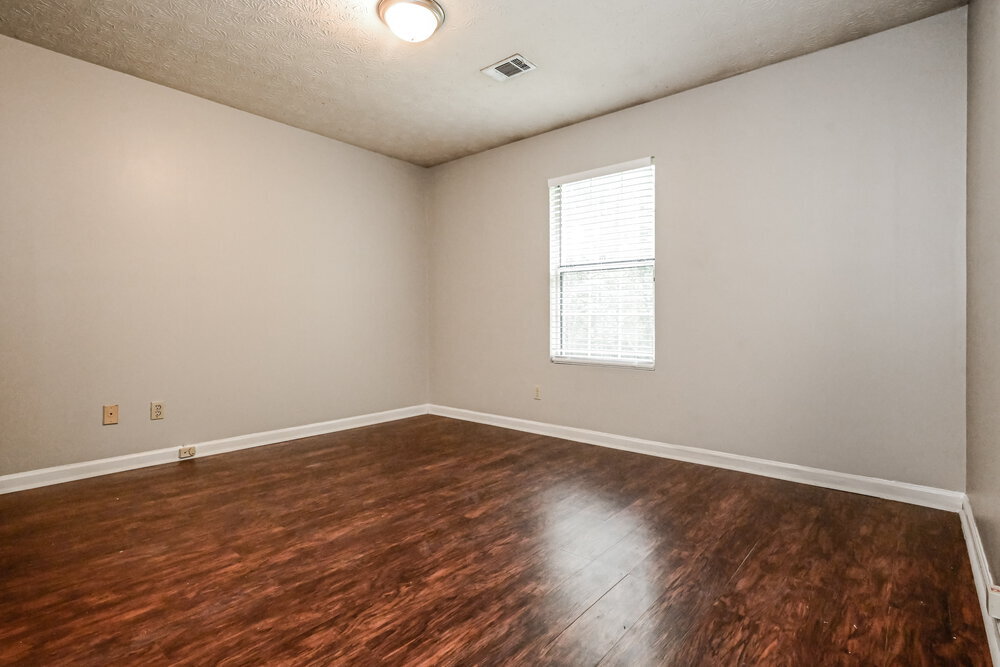 Building Photo - 4255 Loveless Pl
