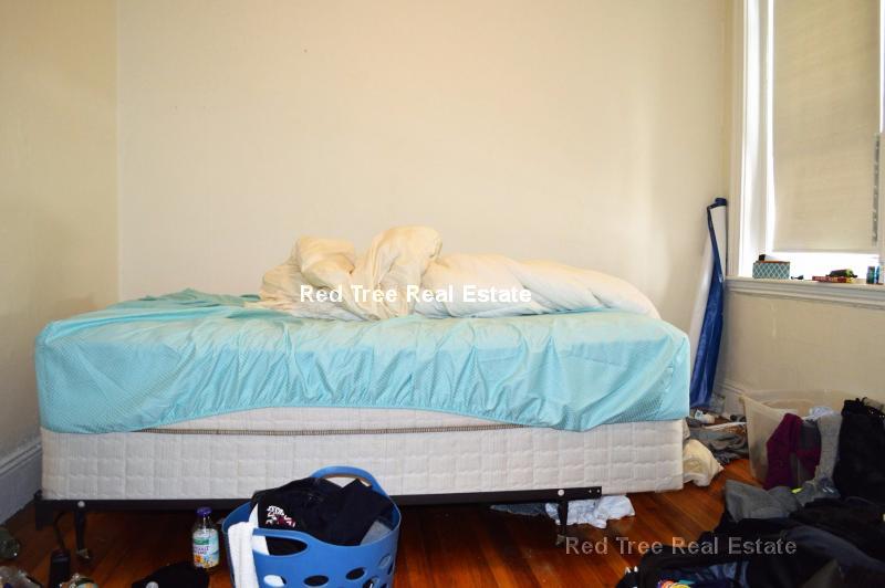 Building Photo - 15 Egremont Rd