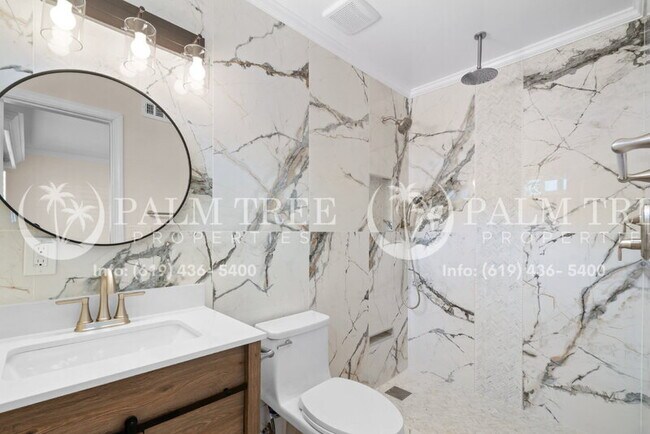 Building Photo - 1811 Greenfield Dr