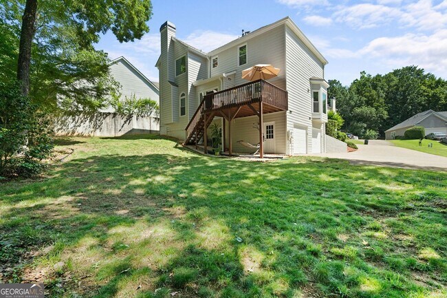 Building Photo - 821 Soaring Dr NE