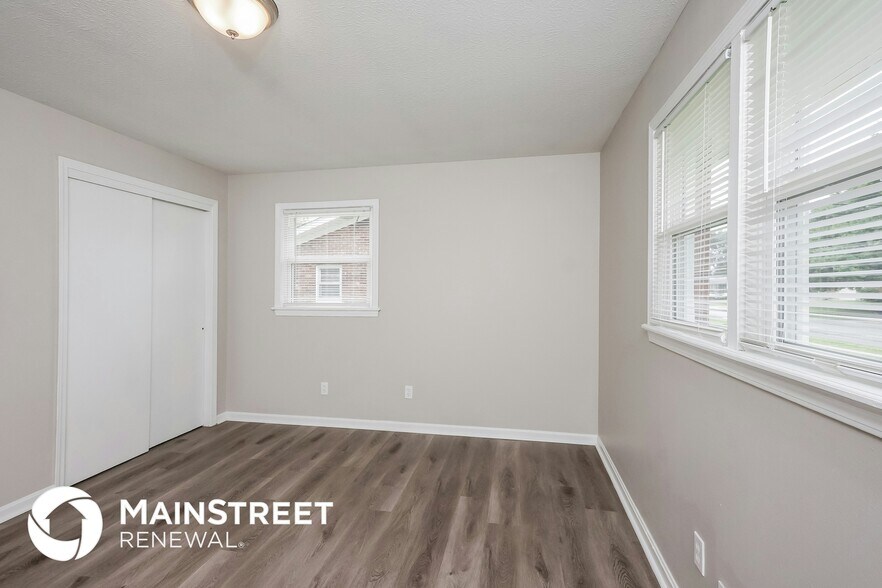 Building Photo - 3008 Pioneer Rd