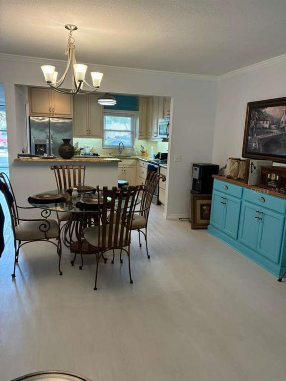 Building Photo - 2384 Tahitian Ln