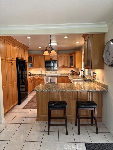 Building Photo - 27441 Avenida Larga