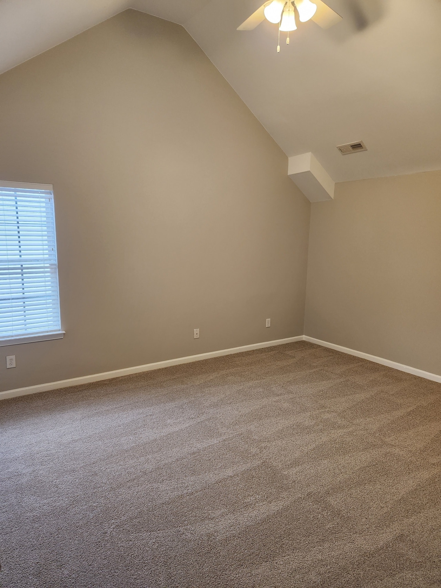 bed 1 - 3876 Parkers Fwy