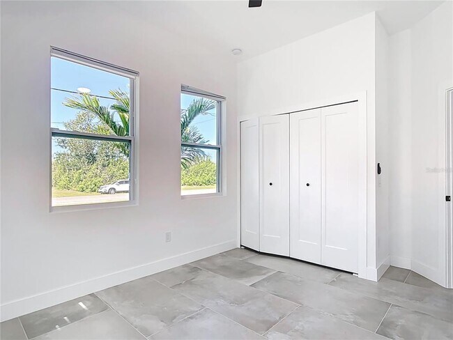 Building Photo - 159 Antilla Dr