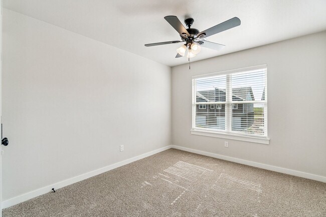 Building Photo - 19506 Molly Dr