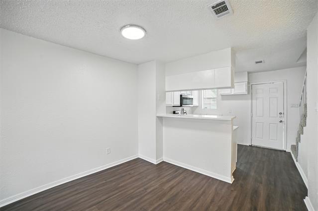 Building Photo - 2273 Aspen Dr