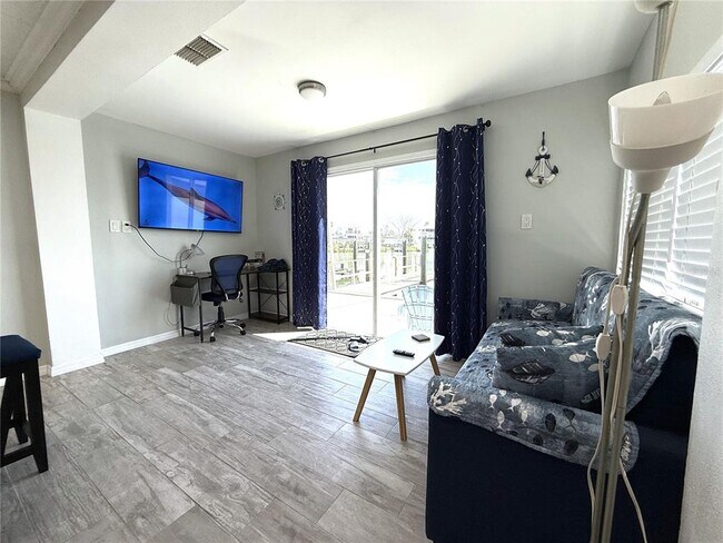 Building Photo - 13711 Gulf Blvd
