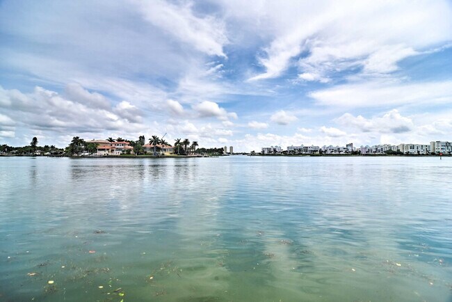 Building Photo - 8931 Blind Pass Rd