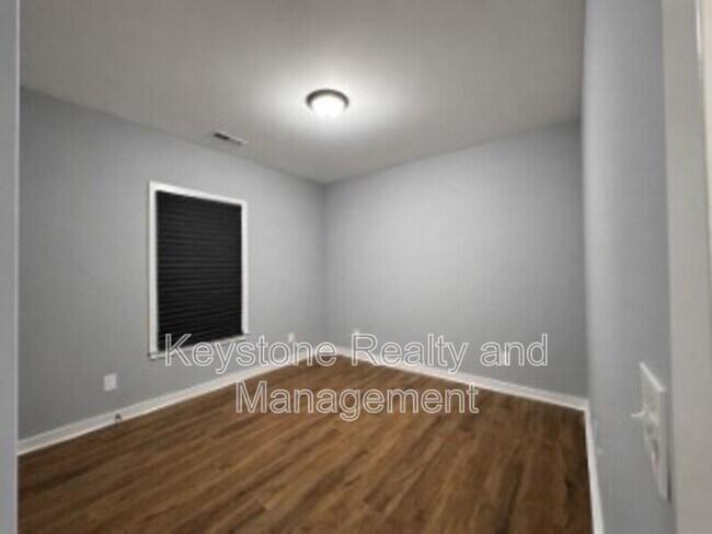 Building Photo - 605 Colonelette Dr