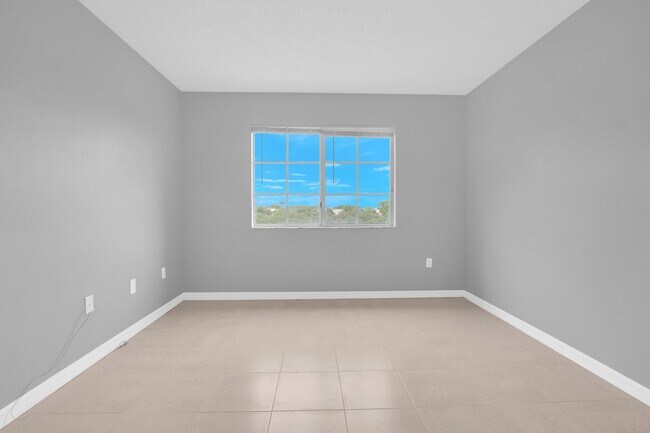 Building Photo - Modern Living in Miramar – 2 Bed/2 Bath Co...