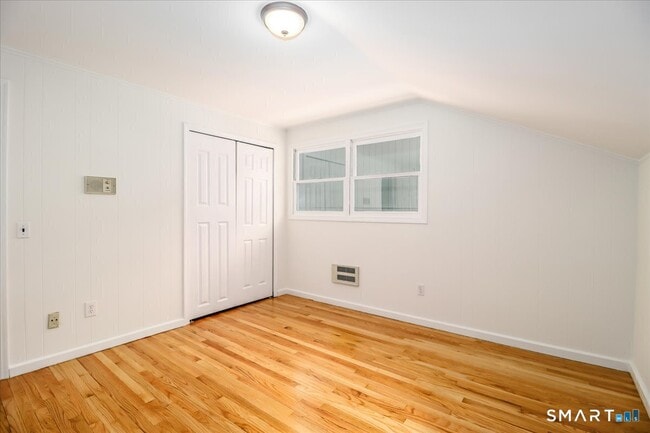 Building Photo - 57 Cedar Dr
