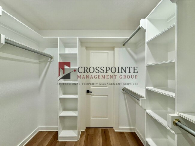 Building Photo - Beautiful 3 Bedroom 2 Bathroom Home in Winona!