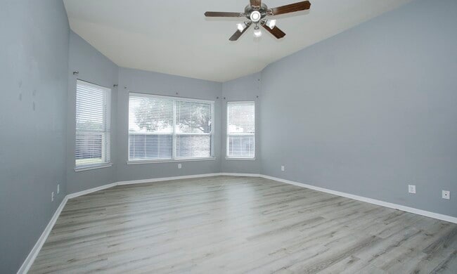 Building Photo - 17935 Gable Oak Ln