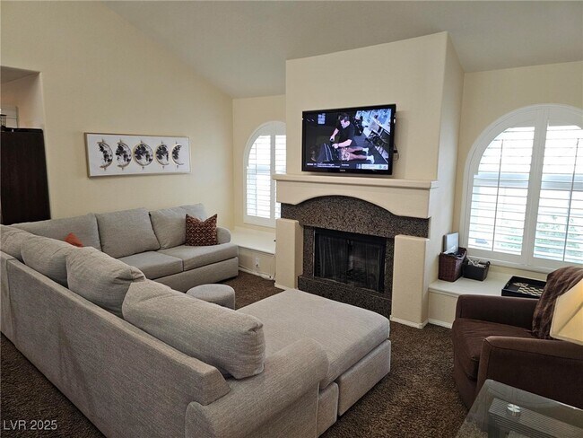 Building Photo - 3145 E Flamingo Rd