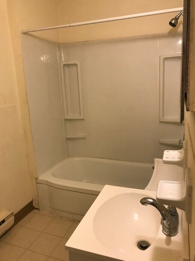 Bathroom - 2350 McCausland Ave