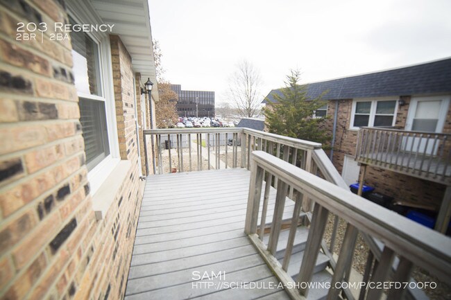 Building Photo - 203 Regency