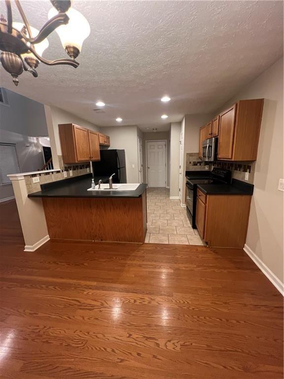 Building Photo - 5350 Mountain Top Pl