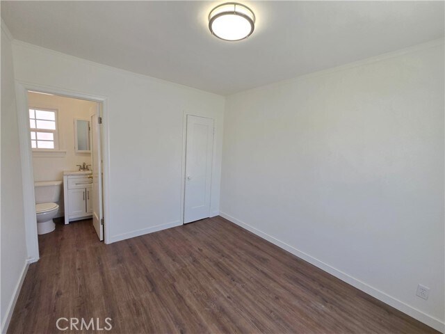 Building Photo - 121 W Lomita Ave