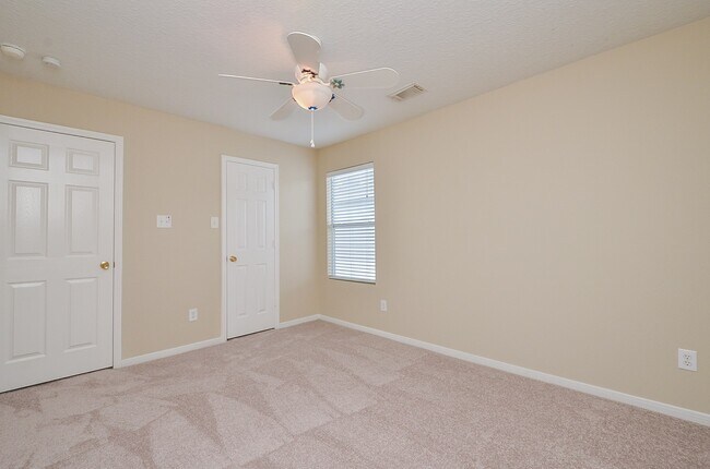 Building Photo - 18514 Alemarble Oak St