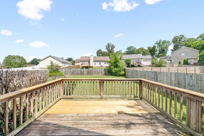 Building Photo - COMING SOON!!!    Lovely home in Wildwood West Subdivision