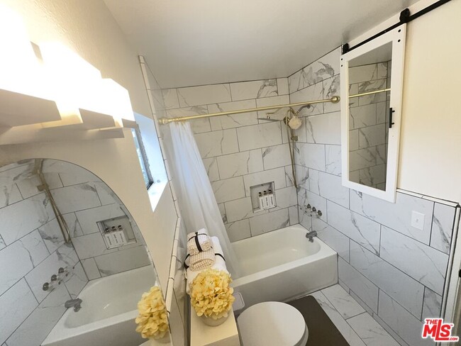 Building Photo - 11617 Washington Pl