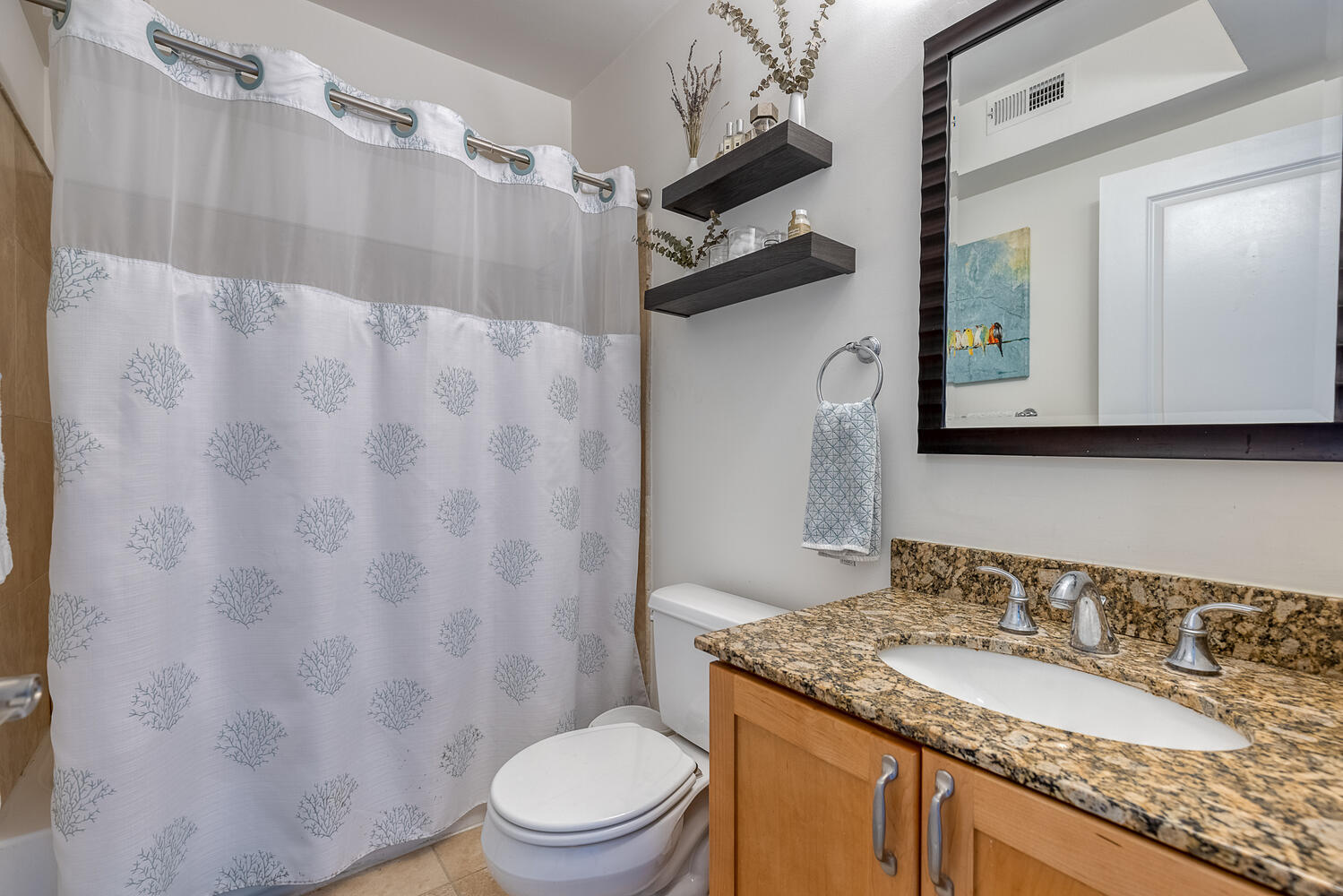 Building Photo - 2713 Ontario Rd NW