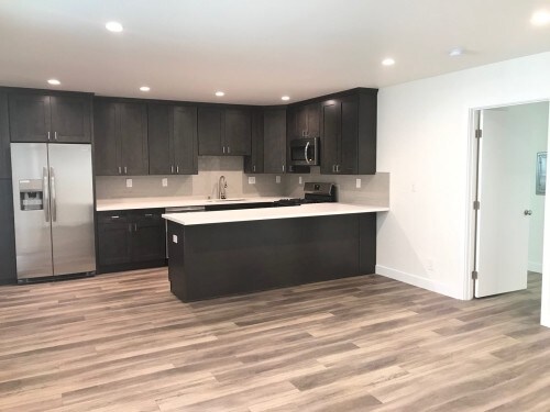 Building Photo - 739 N Sweetzer Ave