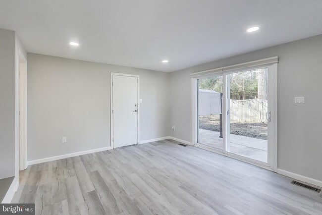 Building Photo - 18948 Quail Valley Blvd