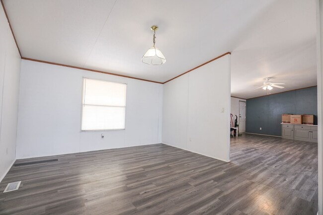 Building Photo - Spacious Home with Over-sized 2 Car Garage