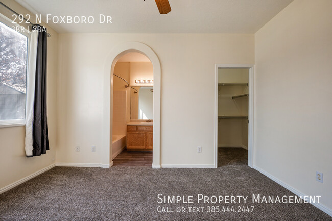 Building Photo - Upgraded 3-BD in North Salt Lake's Foxboro...