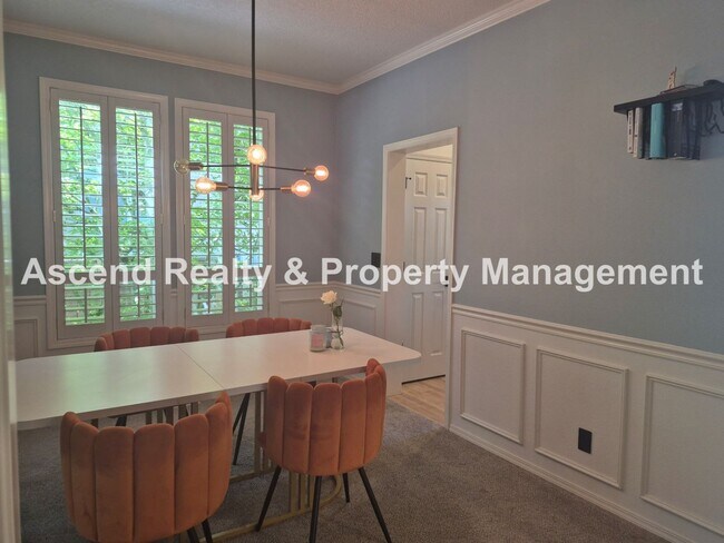 Building Photo - Outstanding 4bed+Office Bethany Area 2 Level Home Updated Throughout Available 6/22 or Sooner